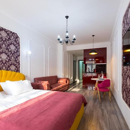 Iren River Side Apartments Тбилиси Экстерьер фото