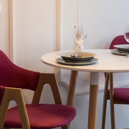 Iren River Side Apartments Тбилиси Экстерьер фото