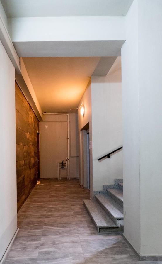 Iren River Side Apartments Тбилиси Экстерьер фото